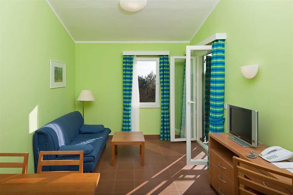 Naturist Park Koversada Villas, Vrsar Exterior photo